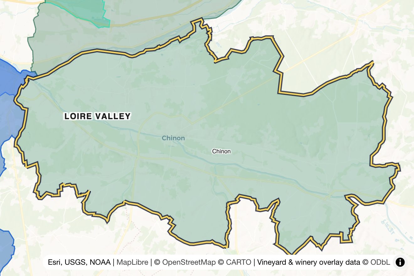 Map of Chinon